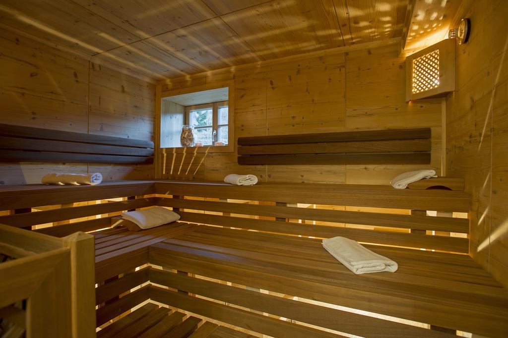 Silentium Dolomites Chalet Since 1600 Monguelfo-Tesido / Welsberg-Taisten Exterior foto